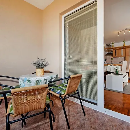 Ita Apartment